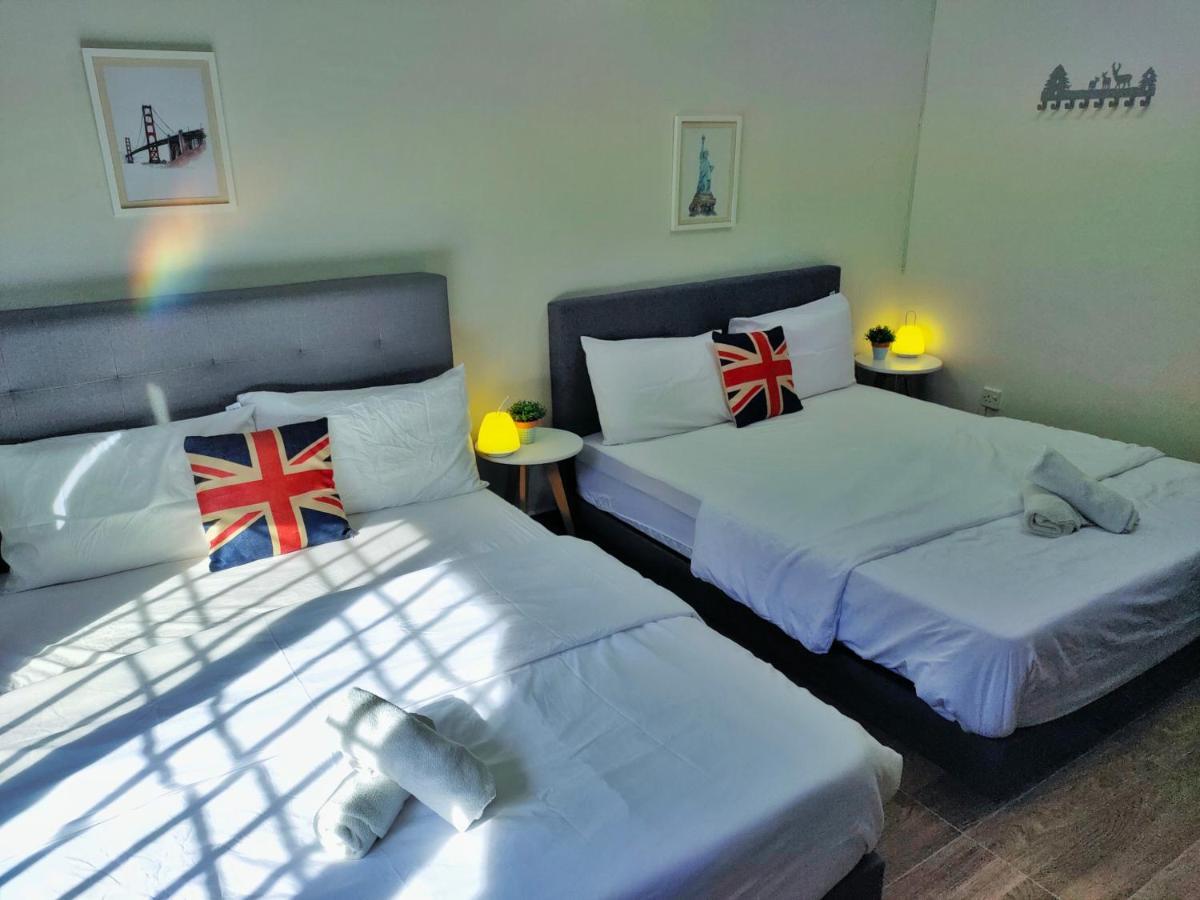 Semi-Detached, Up To 21 Pax, 4 Bedrooms, 3 Bathrooms, 4 Car Parks By Star Home Bayan Lepas Dış mekan fotoğraf